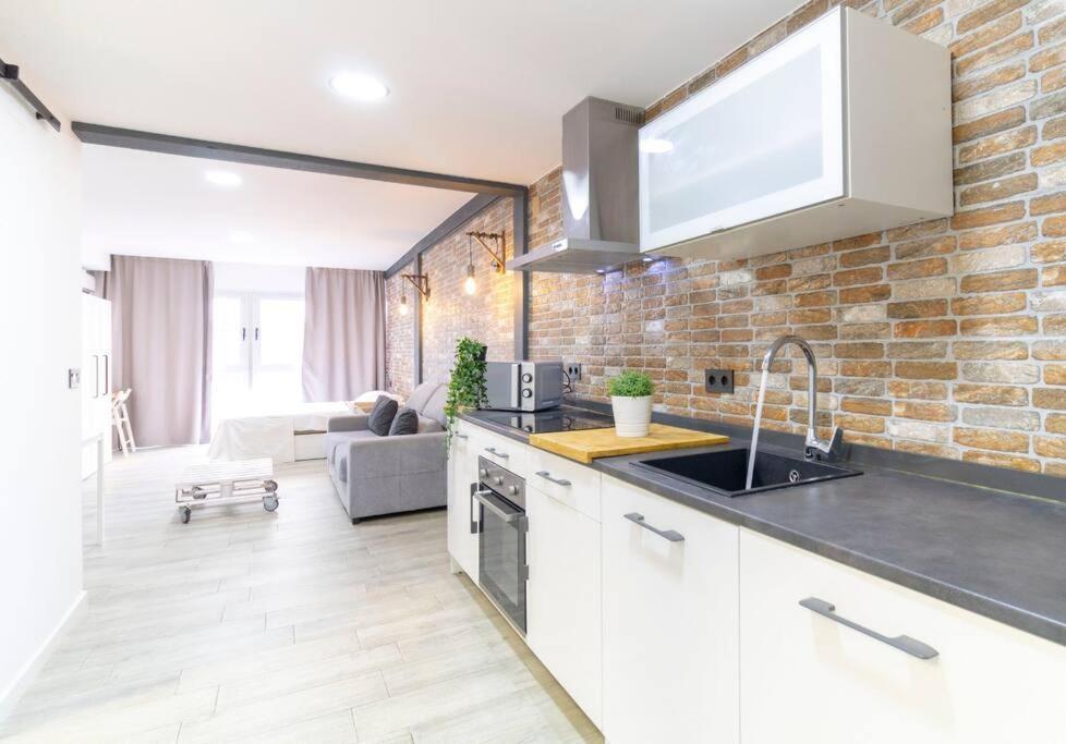 Acogedor Loft Bazan - Alicante Centro エクステリア 写真